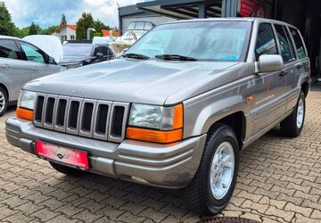 Jeep Grand Cherokee 267.000 km 6.990 &euro; Recklinghausen 45659