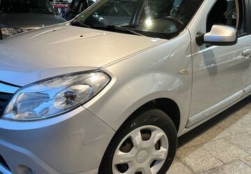 Dacia Sandero 160.500 km 2.490 &euro; Duisburg 47059