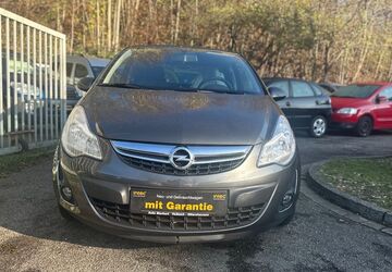 Opel Corsa 136.492 km 2.999 &euro; Essen 45145