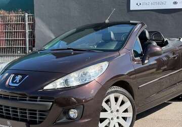 Peugeot 207 105.000 km 5.500 &euro; Essen 45139