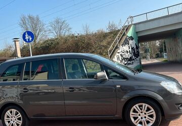 Opel Zafira 131.000 km 5.790 &euro; Recklinghausen 45657
