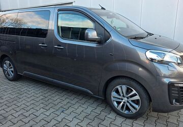 Peugeot Traveller 93.930 km 28.499 &euro; Duisburg 47226
