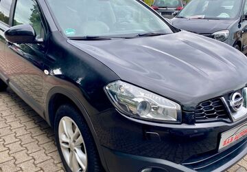 Nissan Qashqai+2 245.210 km 6.200 &euro; Moers 47445