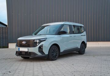 Ford Tourneo Courier 32.000 km 20.900 &euro; Menden 58706