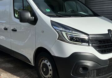 Renault Trafic 141.000 km 12.490 &euro; Essen 45309