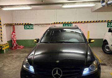 Mercedes-Benz C 250 322.000 km 6.000 &euro; Düsseldorf 40211