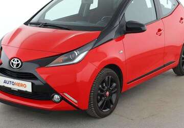 Toyota Aygo 51.602 km 9.930 &euro; Essen 45141