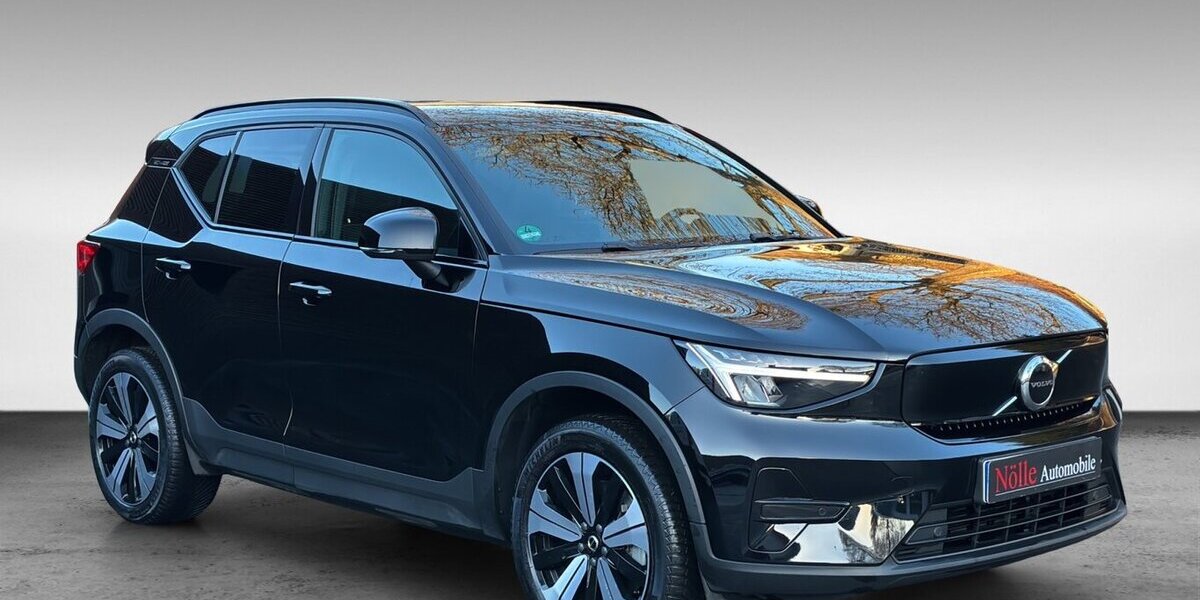 Volvo XC40 Plus Pure Electric AWD H&K Kamera LED StdHz 26.430 km 39.900 &euro; Wuppertal 42327