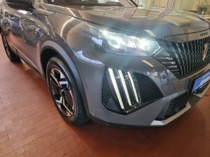 Peugeot 2008 Allure Klimaautom. Alu Allwetter Android Appl 14.715 km 18.480 &euro; HAAN 42781