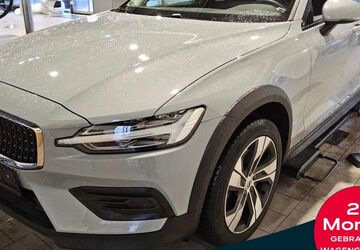 Volvo V60 Cross Country 31.940 km 34.450 &euro; Essen-Kray 45309