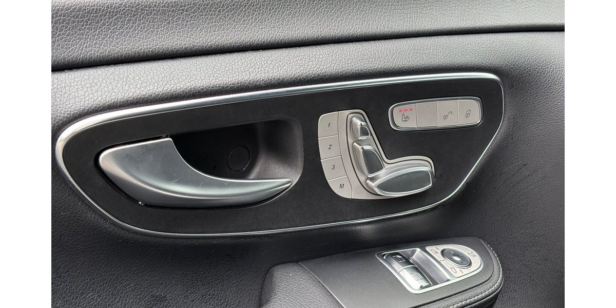 Mercedes-Benz V 250 lang AMG Pano Leder Burm 360° AHK 19´ 129.987 km 46.500 &euro; Wuppertal 42327