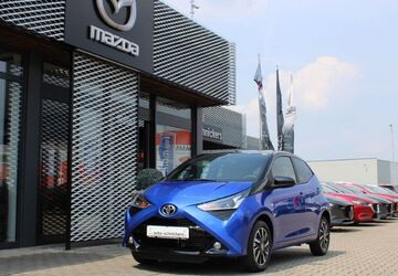 Toyota Aygo (X) 37.309 km 11.992 &euro; Moers 47441