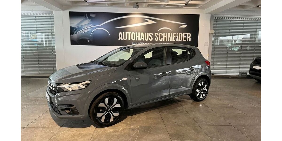 Dacia Sandero 9.235 km 15.900 &euro; Ratingen 40880