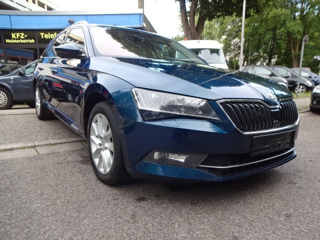 Skoda Superb 283.000 km 9.900 &euro; Essen 45276