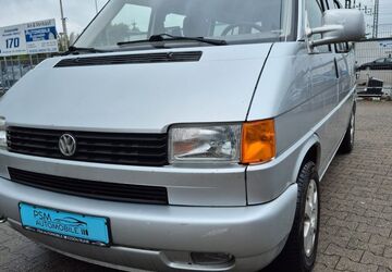 VW T4 Caravelle 234.806 km 4.999 &euro; Essen 45326