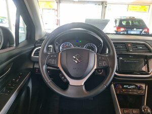 Suzuki SX4 S-Cross Comfort AHK Kamera Alu SHZ Keyless And 63.949 km 13.480 &euro; HAAN 42781