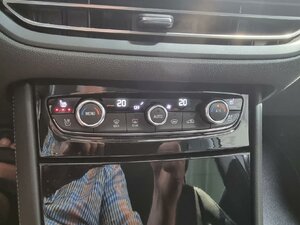 Opel Grandland X Ultimate 40.537 km 22.430 &euro; HAAN 42781