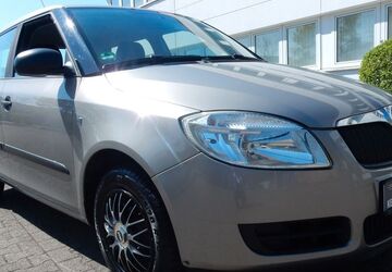 Skoda Fabia 159.341 km 3.100 &euro; Oberhausen 46047