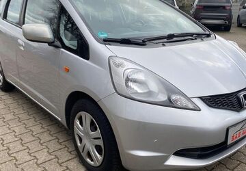 Honda Jazz 148.356 km 3.400 &euro; Moers 47445