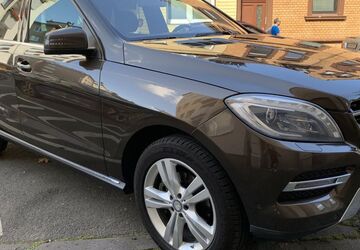 Mercedes-Benz ML 250 143.650 km 19.500 &euro; Mülheim an der Ruhr 45468