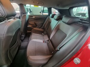 Opel Astra Elegance Navi Keyless Park&Go Klimaautom. Wi 25.902 km 18.960 &euro; HAAN 42781