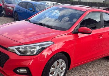 Hyundai i20 130.000 km 7.999 &euro; Essen 45355