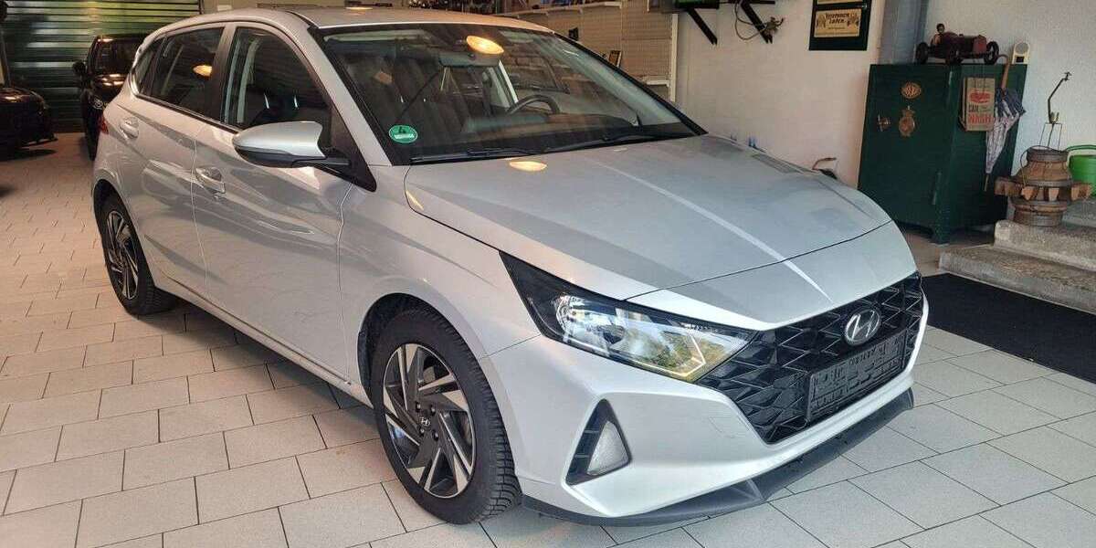 Hyundai i20 69.700 km 13.450 &euro; Oberhausen 46049