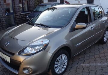 Renault Clio 127.000 km 4.350 &euro; Mülheim 45481