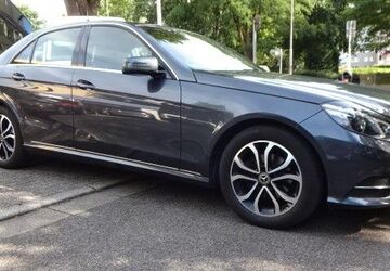 Mercedes-Benz E 220 200.000 km 11.999 &euro; Essen 45276
