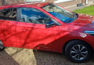 Hyundai i20 68.000 km 10.500 &euro; Duisburg 47137