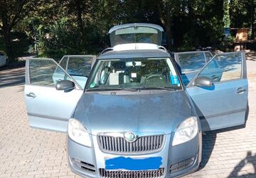 Skoda Fabia 159.000 km 2.950 &euro; Essen 45356