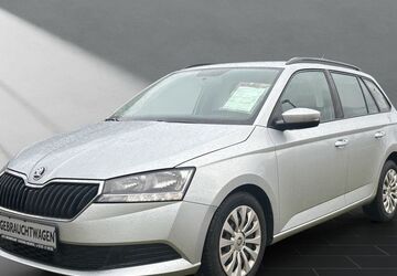 Skoda Fabia 57.900 km 11.950 &euro; Duisburg 47167