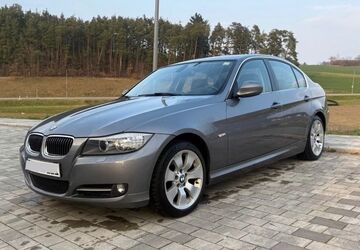 BMW 330 231.000 km 7.600 &euro; Duisburg 47198