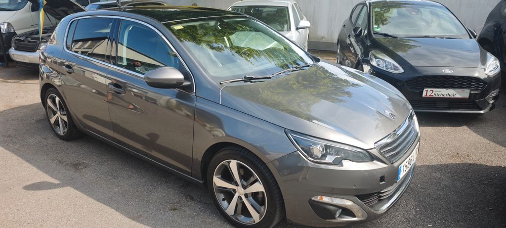 Peugeot 308 202.000 km 6.990 &euro; Essen 45136