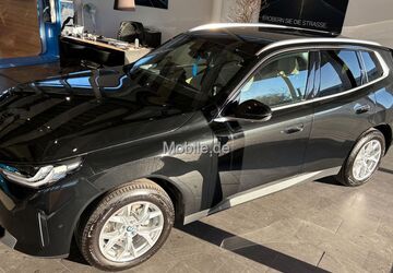 BMW X3 3.699 km 54.800 &euro; Duisburg 47119