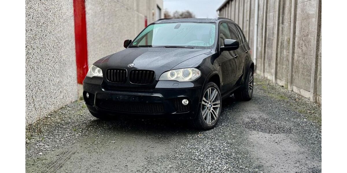 BMW X5 310.000 km 12.999 &euro; Essen 45357