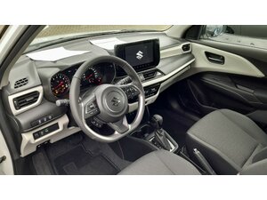 Suzuki Swift 1.2 Dualjet Hybrid 61 kW Comfort SHZ AIRPLAY 1.800 km 21.690 &euro; HAAN 42781