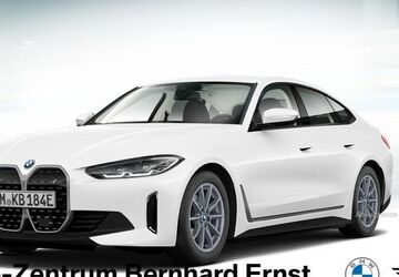 BMW i4 18.879 km 38.490 &euro; Witten 58455