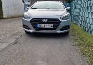 Hyundai i40 163.000 km 7.700 &euro; Recklinghausen 45661