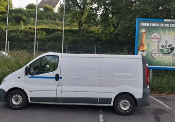 Opel Vivaro 210.000 km 3.100 &euro; Witten 58452
