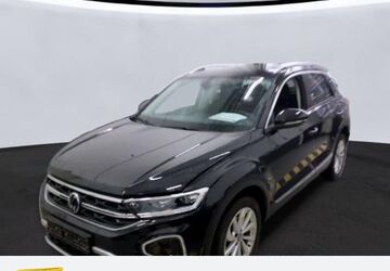 VW T-Roc 45.745 km 20.530 &euro; Recklinghausen 45663