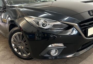 Mazda 3 142.000 km 8.500 &euro; ESSEN 45326