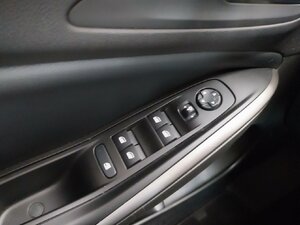 Opel Grandland X Elegance NAVI CARPLAY SHZ MATRIX ACC E 62.053 km 22.930 &euro; HAAN 42781