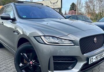 Jaguar F-Pace 110.312 km 22.900 &euro; Mülheim 45481