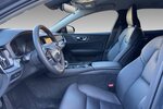 Volvo V60 T8 Plus Dark Hybrid AWD Leder LED AHK 12.629 km 29.400 &euro; Wuppertal 42327