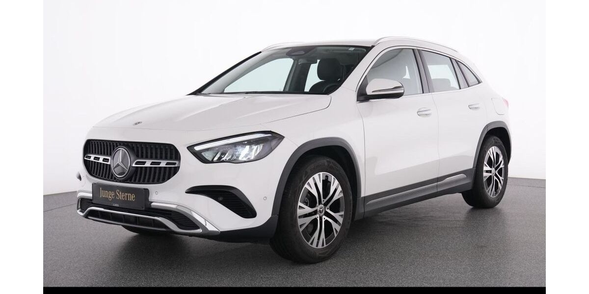 Mercedes-Benz GLA 180 26.835 km 35.435 &euro; Essen 45309