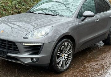 Porsche Macan 181.689 km 28.900 &euro; Gelsenkirchen 45896