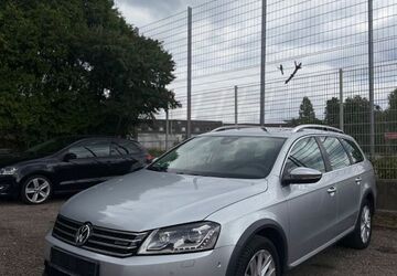 VW Passat 153.000 km 9.900 &euro; Essen 45355
