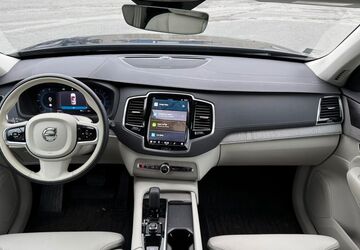 Volvo XC90 9.400 km 52.990 &euro; Hünxe 46569