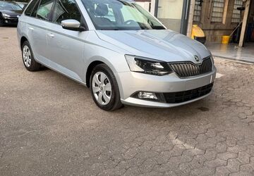 Skoda Fabia 191.000 km 6.480 &euro; Essen 45141